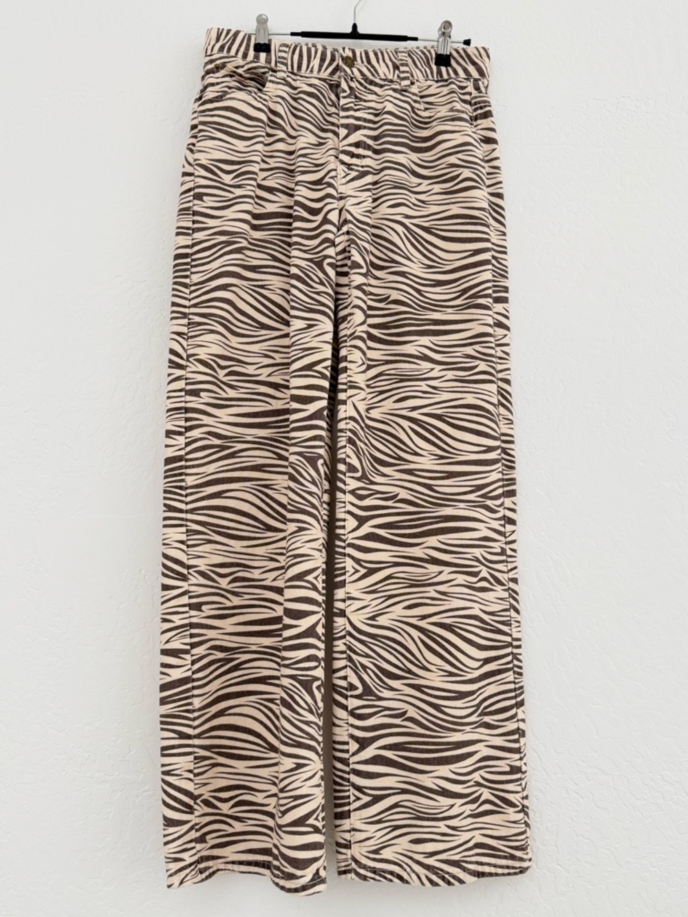 Lioness Beige and Black Zebra-Stripe jeans - Picture 3 of 13